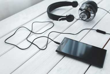 神！瓦科戴帽2场打入7球，薛庆浩送礼！泰山第三度扳平3-3申花！