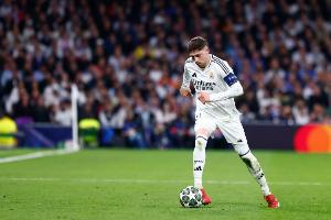 终于可以歇了！巴尔韦德本赛季出战多达65场比赛，15次客串右后卫